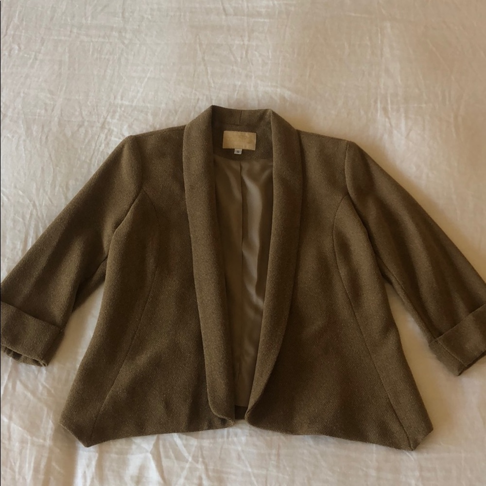 Cropped Sleeve Blazer